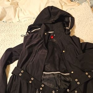 Gloria Vanderbilt Black Trench Coat with belt and removable hood Small